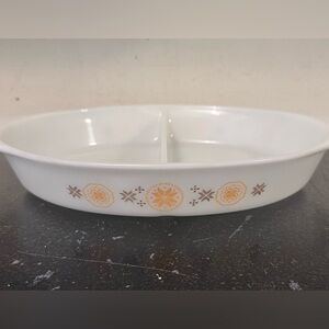 Pyrex Town & Country Cinderella Oval Divided Serving Casserole Dish No Lid